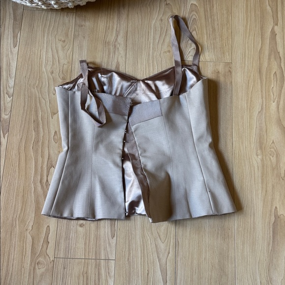 Tahari Tan Camisole Top - Picture 2 of 4